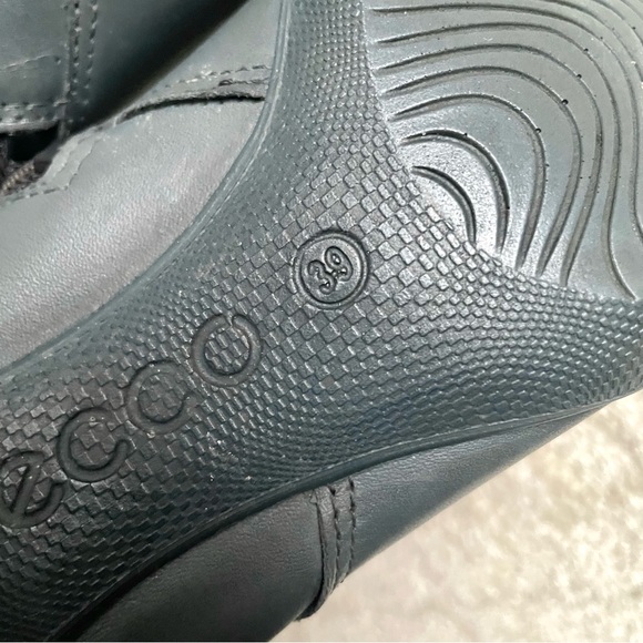 ECCO Tall Gray Leather Heeled Boots Ankle Strap Side Zip | EU 39 US 8.5 - Picture 7 of 11